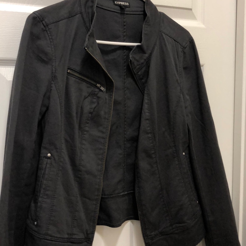 Gray/blue express jacket. Excellent condition.